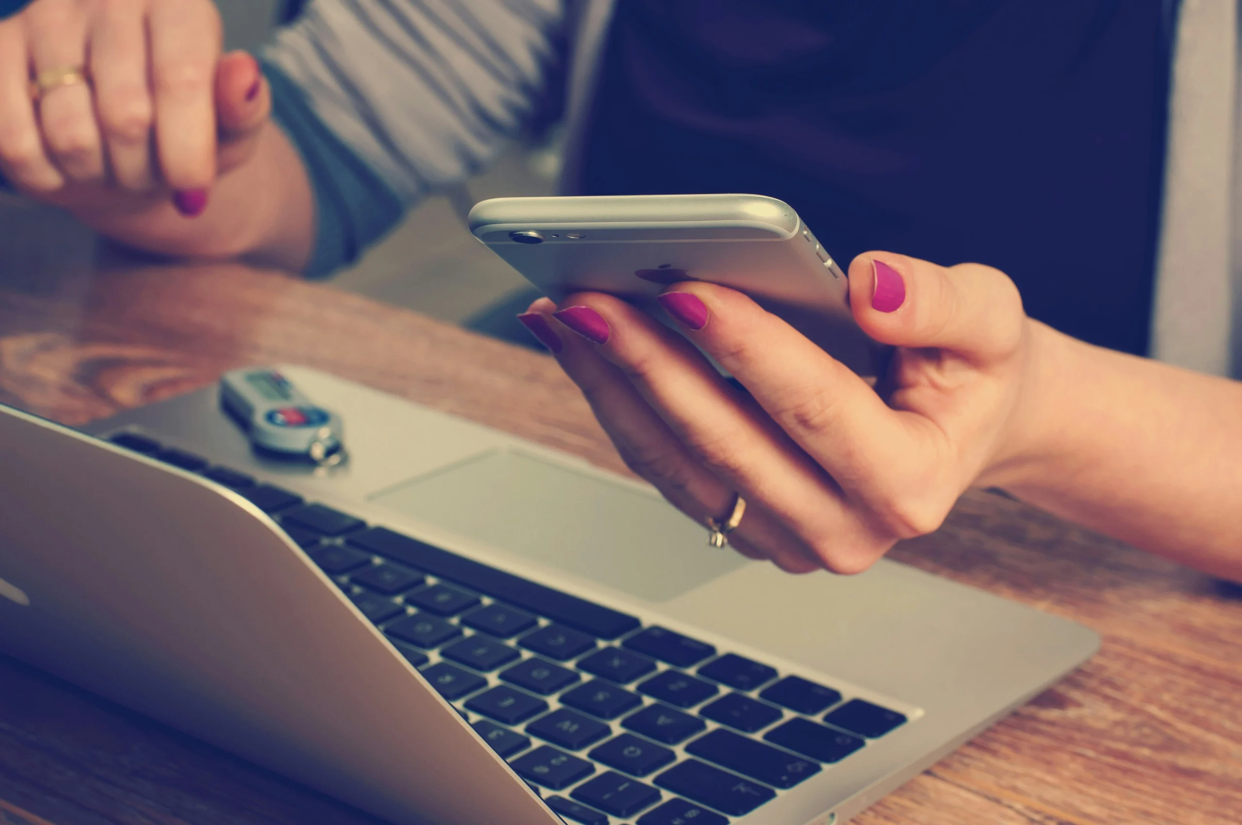 firmbee-com-SpVHcbuKi6E-unsplash - Business Connect World RSA - Staging